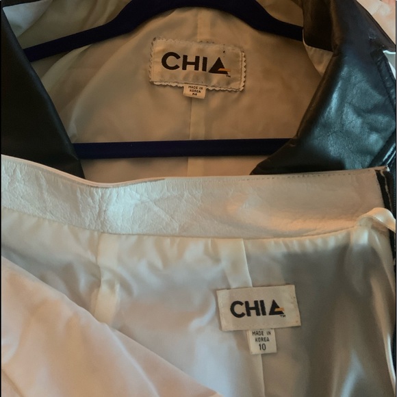 CLASSIC 2PIECE LEATHER SUIT - Picture 8 of 8